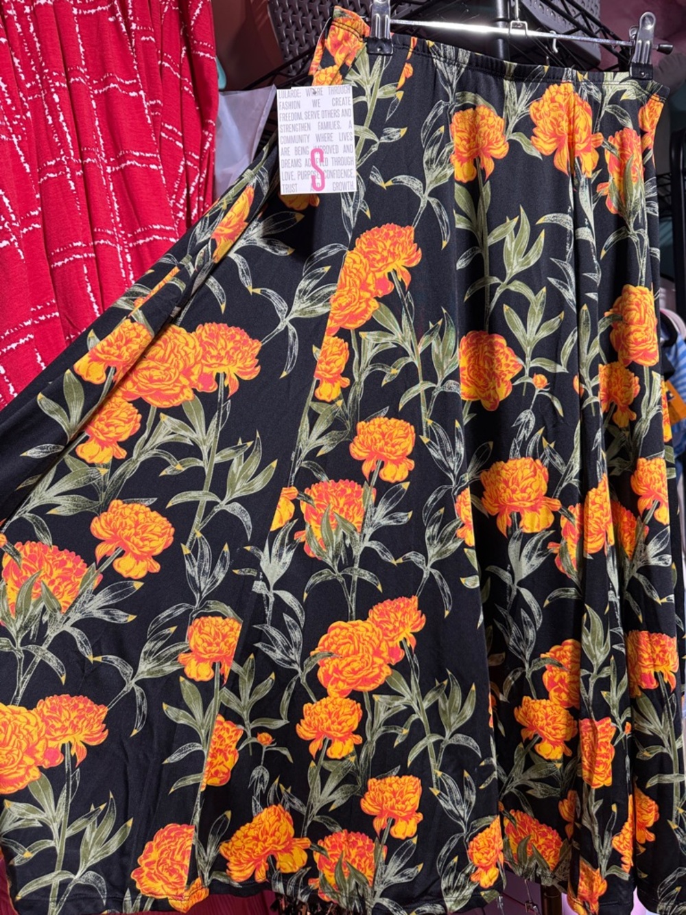 Lularoe small Jennifer skirt nwt